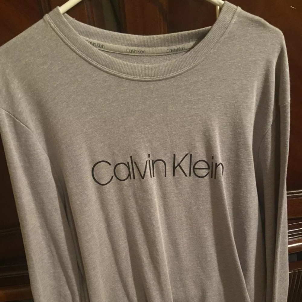 Calvin Klein Long Sleeve Sweater Large